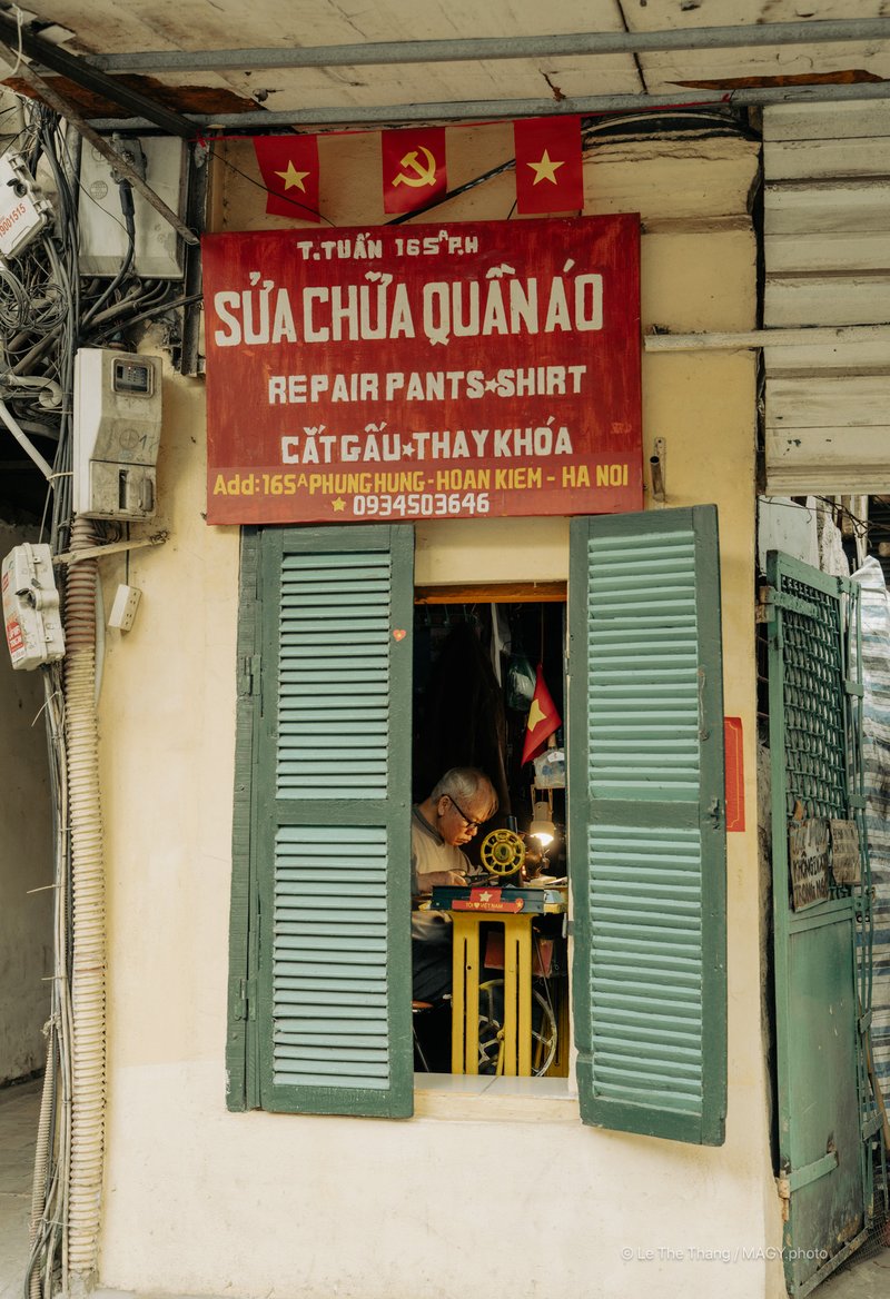 Cửa hàng sửa quần áo