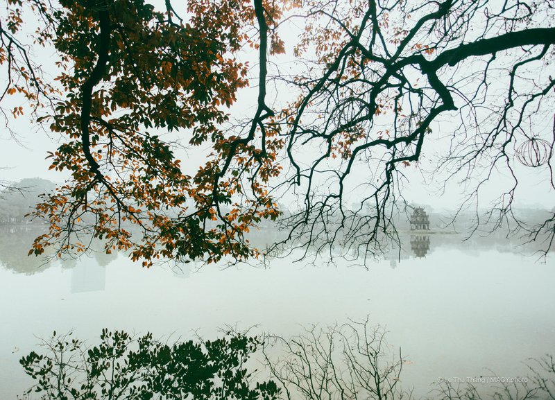 Hồ Gươm Sáng Sớm