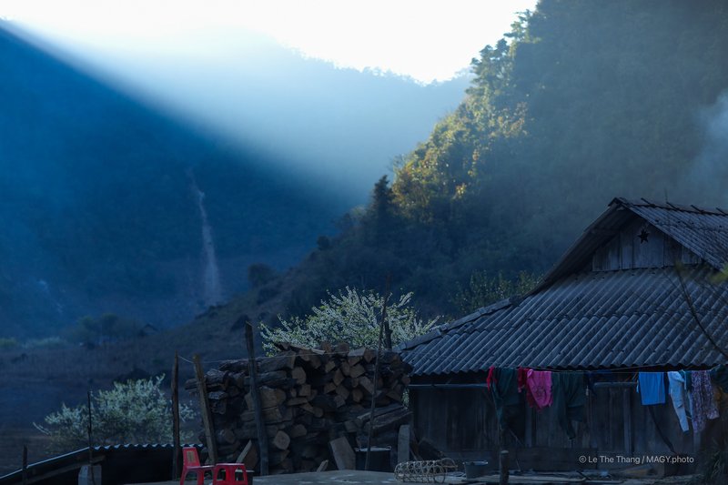 Ánh sáng Mộc Châu