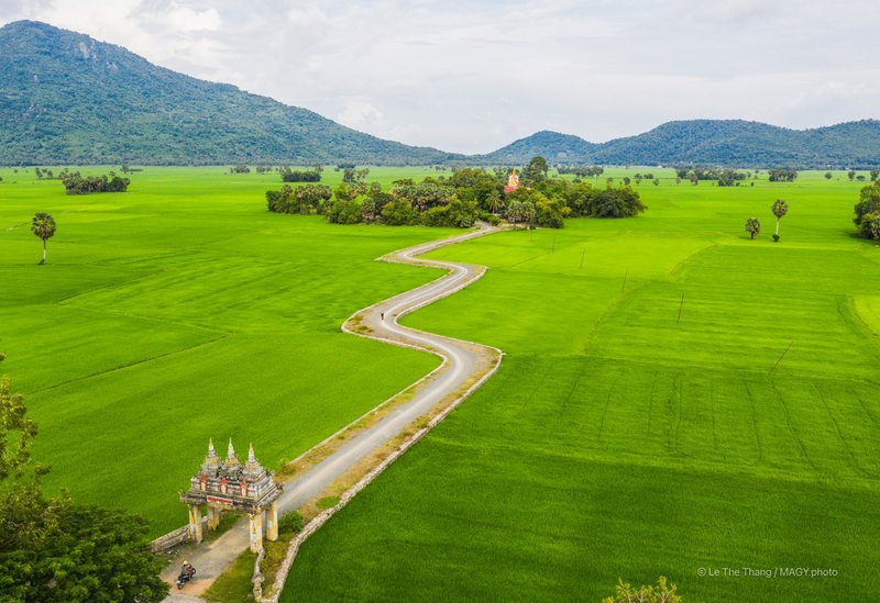Chùa Koh Kas (Cổng trời Tri Tôn)